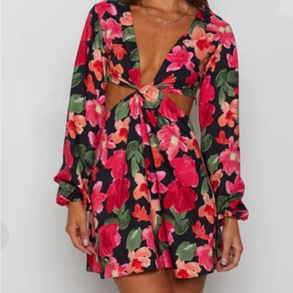 Mars Twist Mini Dress Floral - Picture 1 of 5
